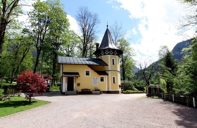 Turmhaus am Königssee – Gemütliches Ferienhäuschen mit Bergblick & Top-Lage
