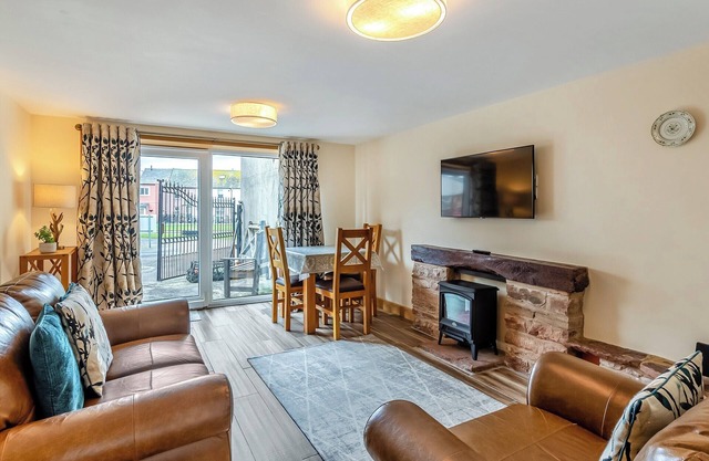 Turnip House - UK48909
