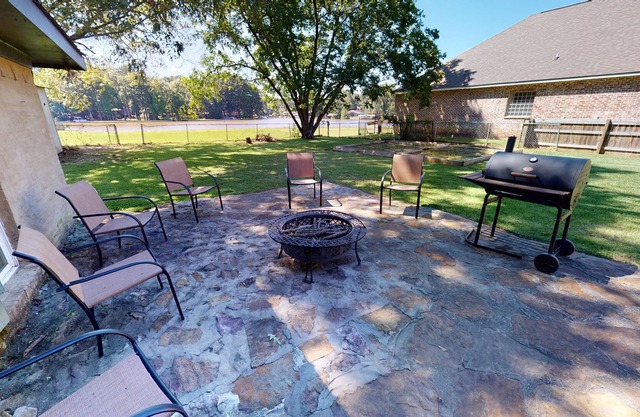 Turtle Creek - Waterfront & Located Directly by Boat Slip