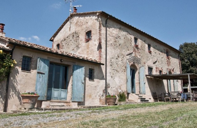 Reizendes Toskana Ferienhaus mit Privatpool bei Cecina, 25km vom Meer entfernt