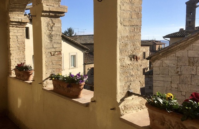 Toskanischer Traum in der alten Loggia