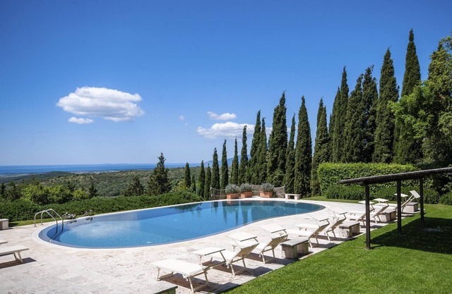 Toskana, Capalbio- Repräsentativ und charakteristische Villa mit Swimmingpool