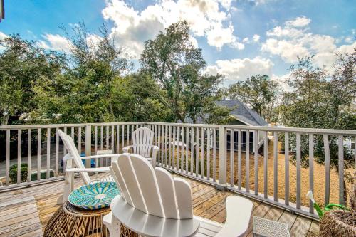 Twelve Oaks 108-4