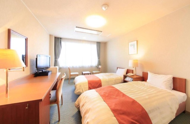 Twin Cross Remodeling Stay without meals Priva / Fuji Shizuoka