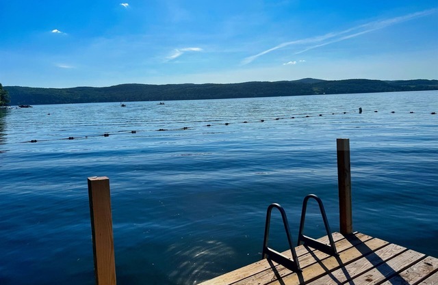 Twin Pines at the Lake - waterfront access w/ docks, swimming, fishing, boating