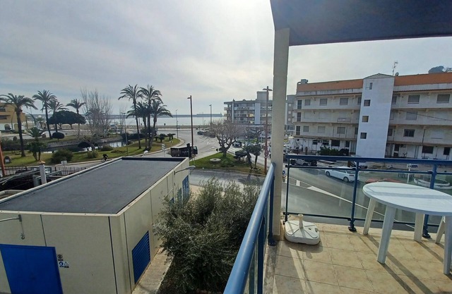 TWO BAYS SEA VIEW