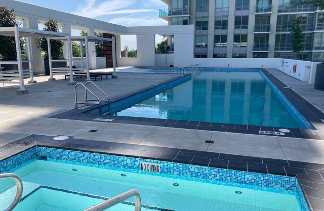 Two Bedroom & 2Bathroom luxury apartment panorama views , city, ocean