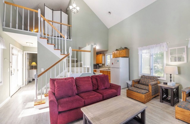 Two-bedroom Bayside Condo