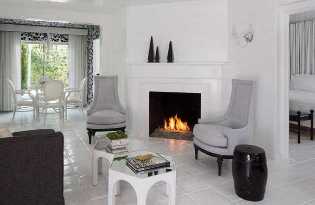 Two Bedroom Bungalow, Avalon Hotel, Bicycles, Hot Tubs, Near Cultural Museums