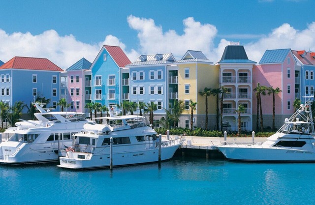 Zwei Schlafzimmer Deluxe Unit Harbourside 11.-18. April 2020. Mit Armbändern