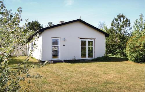 Two-Bedroom Holiday Home In Norre Nebel