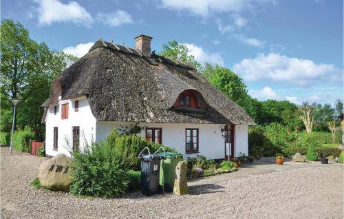 Two-Bedroom Holiday Home In Krusa