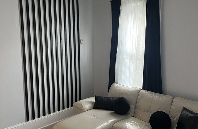 Two Bedroom Luxury apartments / 5 Minutes away from Amphitheater