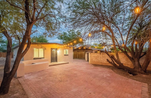 Two bedroom retreat near University of Arizona