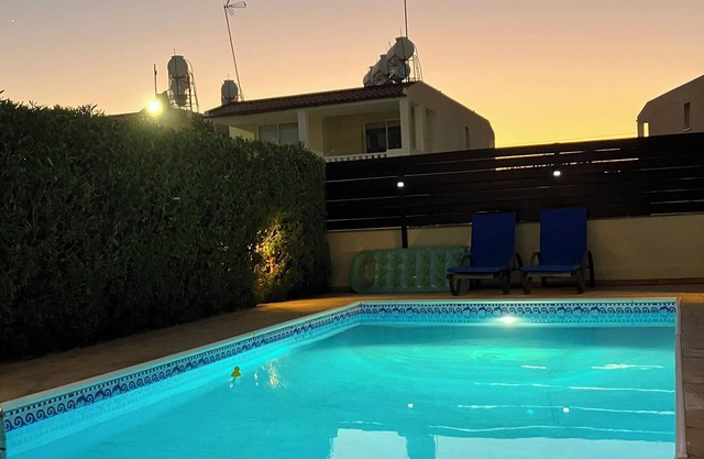 Two Bedroom Semi-detached House With Private Pool, A/c, Wifi in Kato Paphos