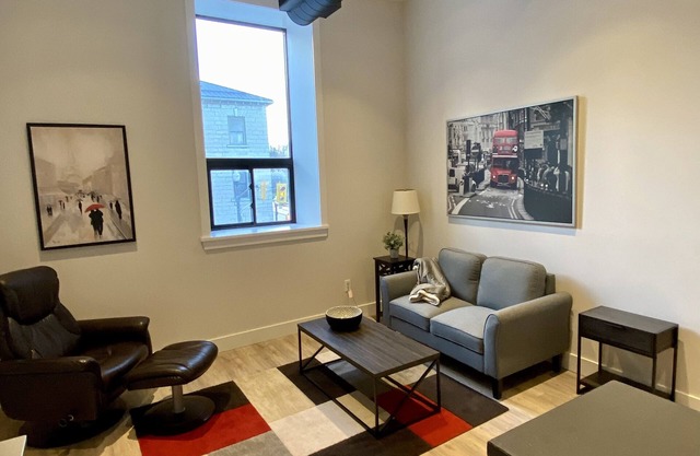 Two bedroom suite - great for visiting family, weddings, or Stratford Festival