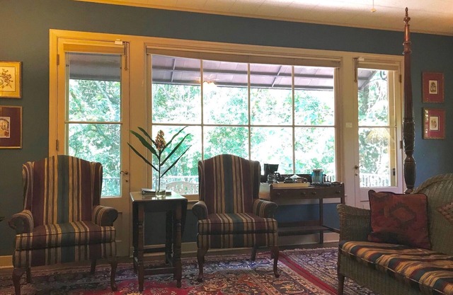 Two-Bedroom Suite in the Treetops