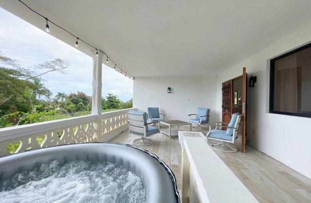 Two bedroom villa with private jacuzzi