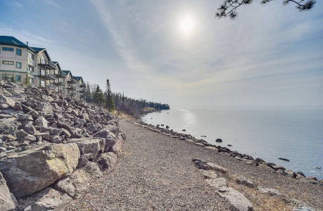 Two Harbors Lakefront 3BR Corner | Pool, Hot Tub & Sauna | Pets | EV Charger