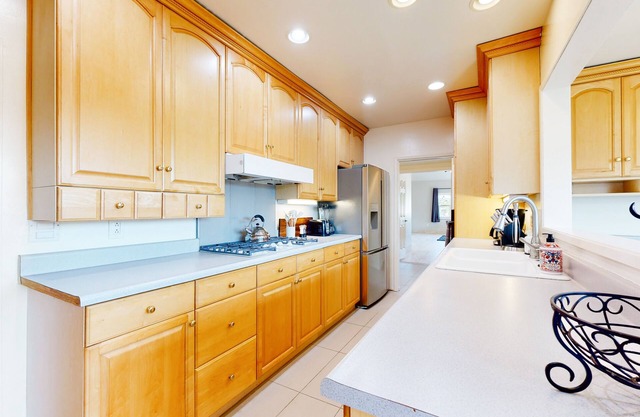 Two homes close to wine country with trail access