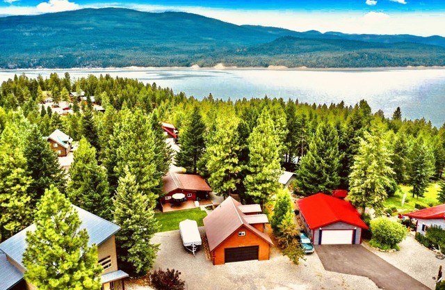Two Montana Lake Cabins Koocanusa near Whitefish and Glacier National Park