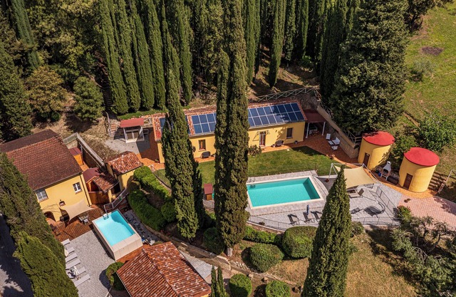 CASA FEBEA - PRIVATE TOSKANISCHE VILLA MIT BEHEIZTEM SCHWIMMBAD UND KIRCHE