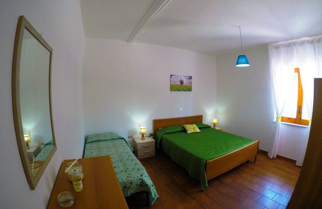Two-room apartment Limone 150 meters from the beach