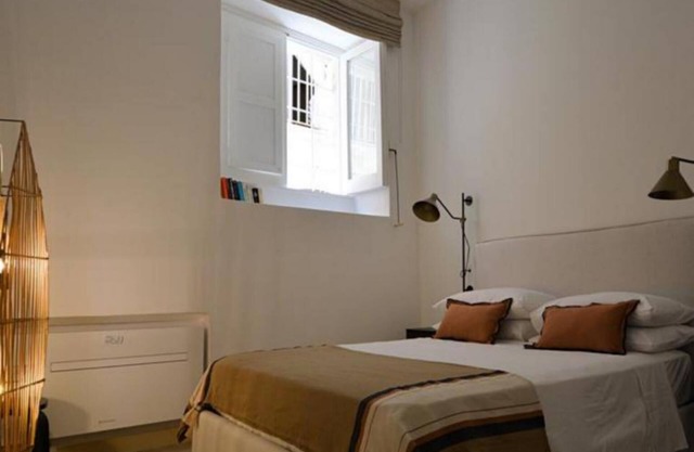 Two-room apartment in historic center of (ortigia) air-conditioned - wifi