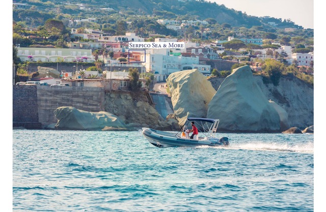 Zweizimmerwohnung direkt am Meer in Forio d'Ischia - Serpico Sea und mehr
