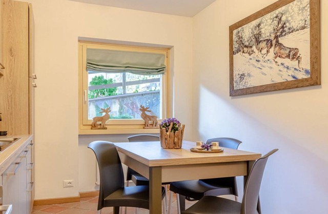 TWO -ROOM APARTMENT WITH WIFI UP TO 4