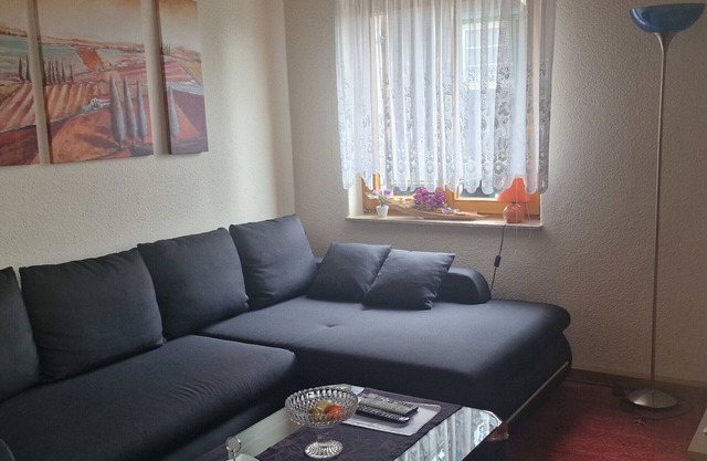 Zweiraumwohnung mit getrenntem Schlaf- und Wohnzimmer