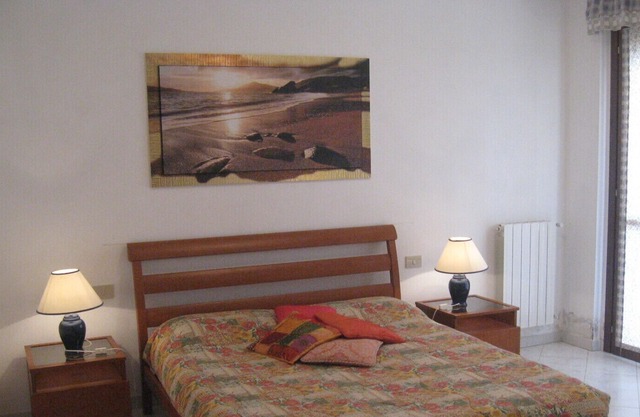 Zwei-Zimmer-Wohnung