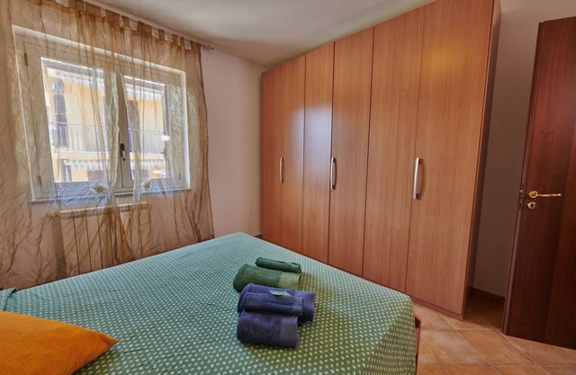 Zwei Zimmer in schöner Residenz auf 250 m vom Ionischen Meer, Badolato, Kalabrien