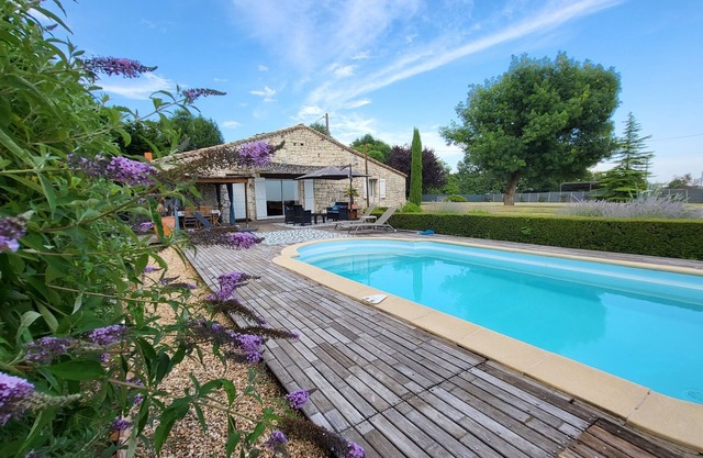Typisches Quercy Haus, eingeschossig, mit beheiztem Pool