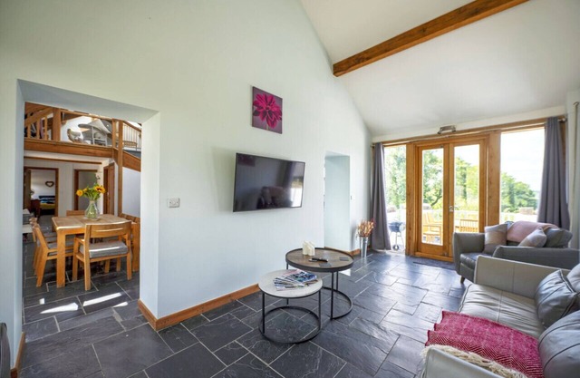 Tywi Barn - 3 Bedroom