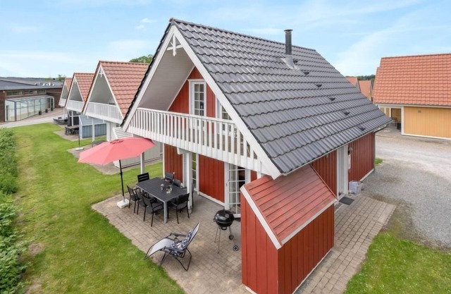 "Uffe" - 100m to the inlet by Interhome