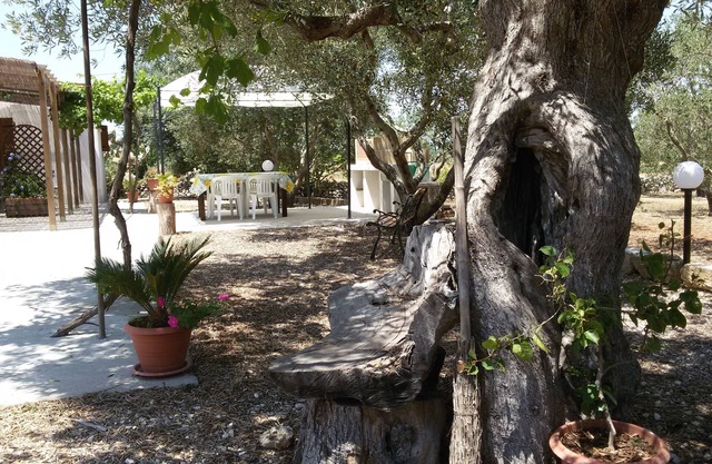 Uliveto Residenz, eingebettet in die Landschaft des Salento, nur wenige Kilometer vom Meer entfernt