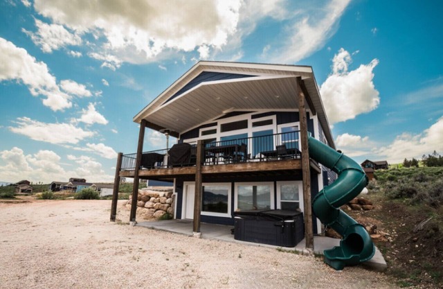 Ultimate Bear Lake Getaway! Large Deck w/ Slide! Paddleboards & Kayaks!