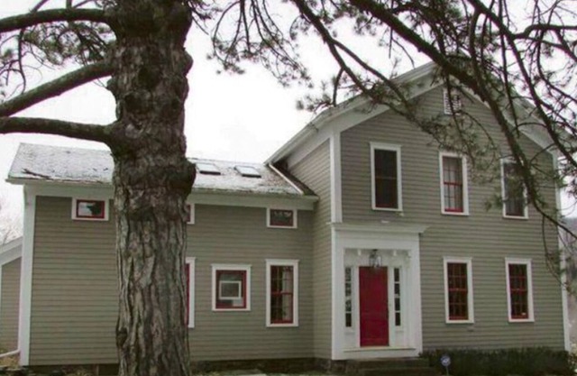Ultimate Summer:/Mountain Getaway House