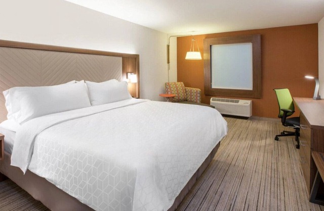 Ultimate Retreat for Your Next Leisure Trip! -S