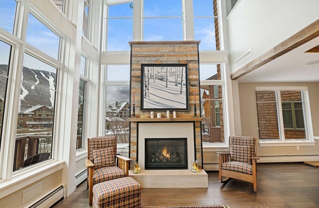 Ultimate Ski In/Out Luxury Townhome at Stowe's Spruce Peak