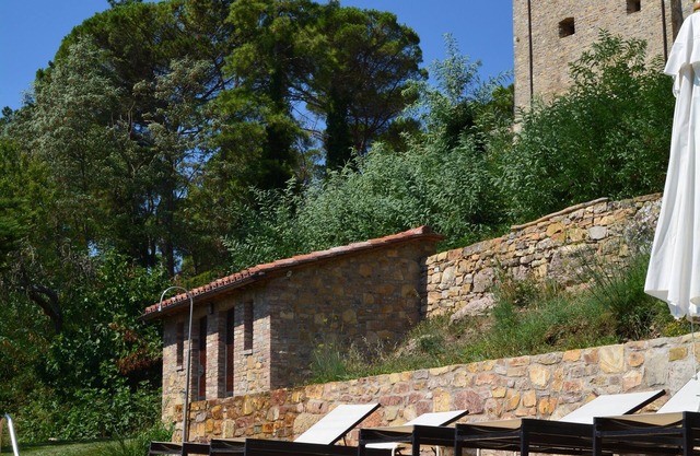 Umbrien Restaurierte Olivenmühle in Castello Di Montegiove, Leccino