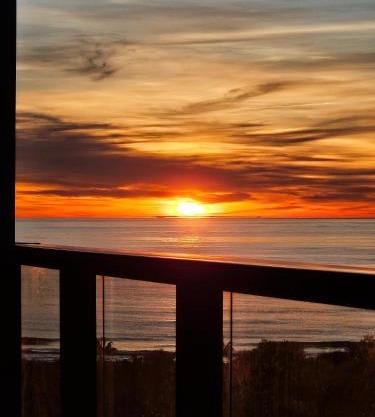 Una Mirada al Alba