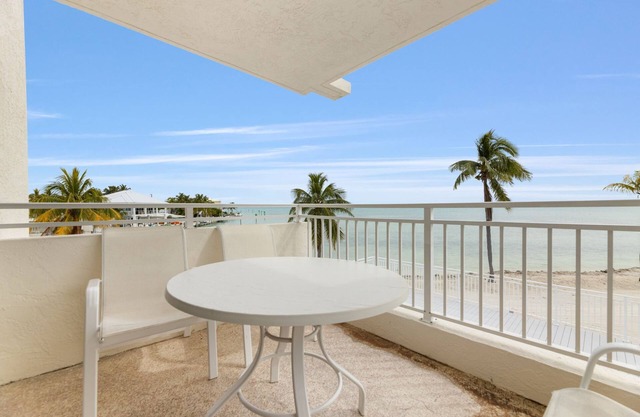 Unbelievable Second Floor Ocean View Studio with Gorgeous Views!