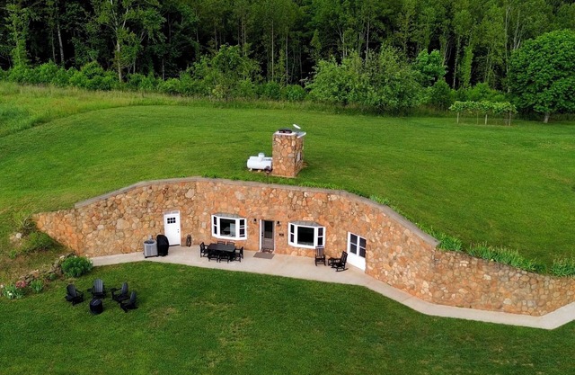 Underground, riverfront home, 3 bedrooms on the James River in Amherst County