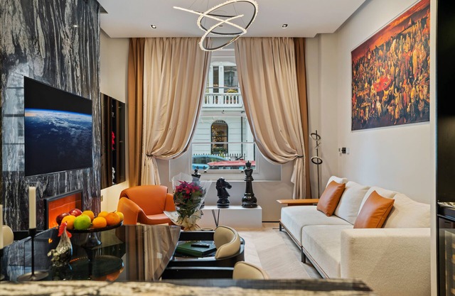 Unique 1 Bedroom Luxury Haven In Central London
