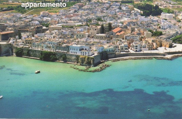 Einzigartiges Apartment mit 2 großen Terrassen, 4 Gehminuten vom Zentrum von Otranto und dem Meer entfernt