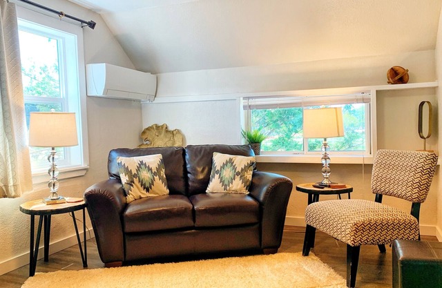 Unique Carriage House Unit near Fair and Stadium