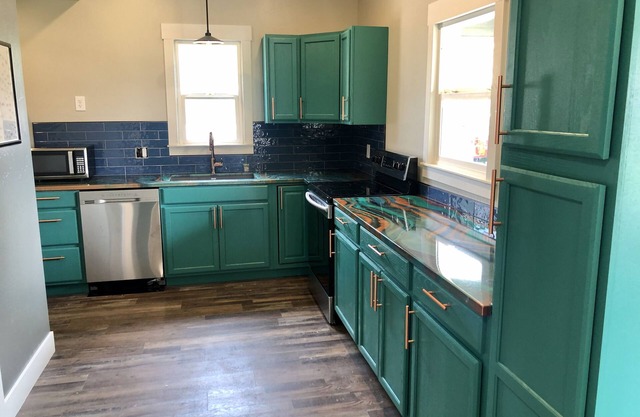 Unique downtown Fruita apartment with bike storage!