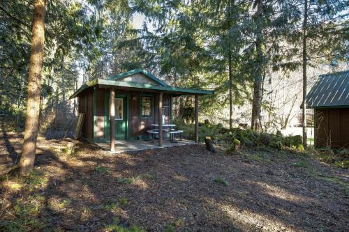 Unique Glamping Experience, Pet Friendly, Sleeps 2